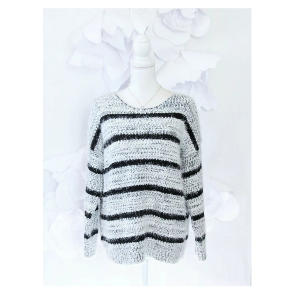 Calvin Klein Fluffy Striped Sweater L Black Cozy
